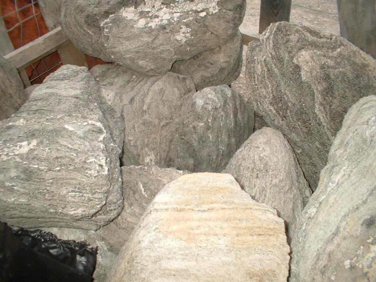 boulders Rocks 'n' Roots